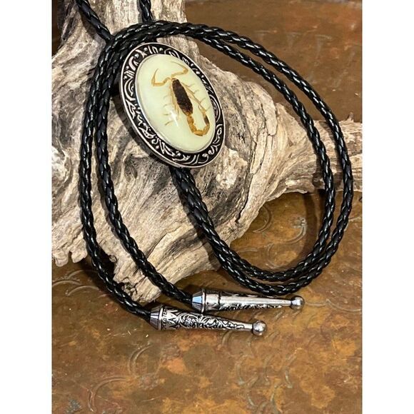 SCORPION BIRTHDAY DAD Silver Lariat Bolo Tie Western GLOW IN DARK LEATHER FATHER - Picture 13 of 14